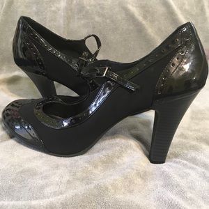 Dexflex comfort Mary Jane retro rockabilly heels